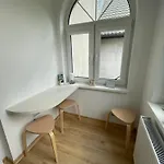 Przystanek Komuny Paryskiej - 3 M 1 Apartamento