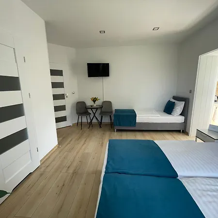 Przystanek Komuny Paryskiej - 3 M 1 Apartamento