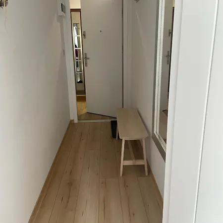 Apartamento Przystanek Komuny Paryskiej - 3 M 1 *